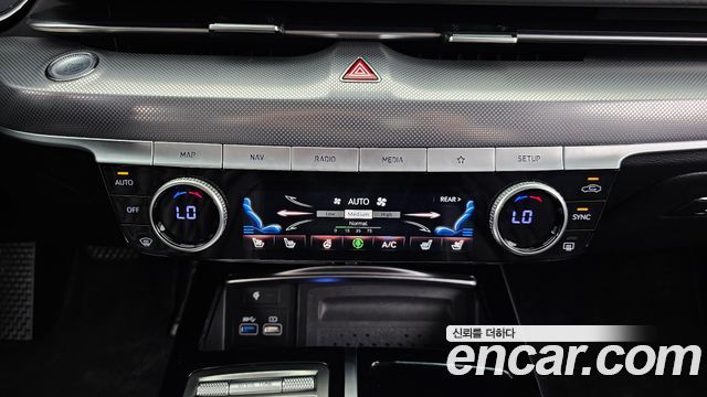 Genesis G80 (RG3) Gasoline 3.5 Turbo AWD 2021 — фото 19