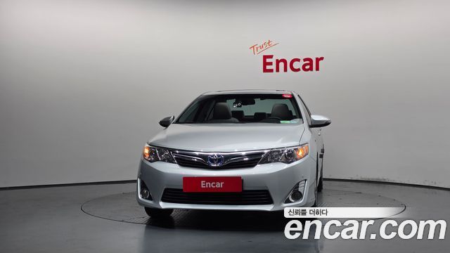 Toyota Camry Hybrid XLE 2012 — фото 3