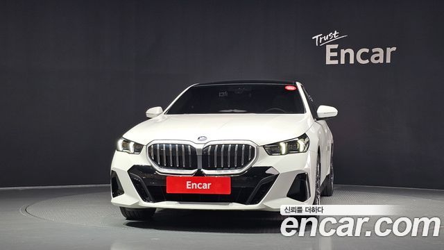 BMW 5 Series (G60) 530e M Sport 2025 — фото 3