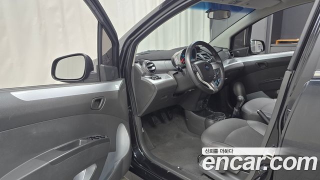 Chevrolet Spark LPG LT Standard 2014 — фото 10