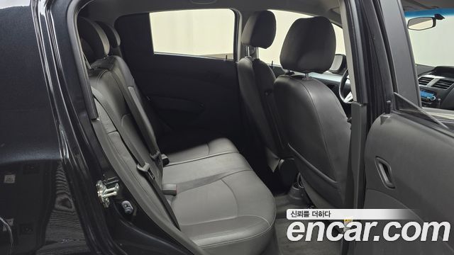 Chevrolet Spark LPG LT Standard 2014 — фото 11