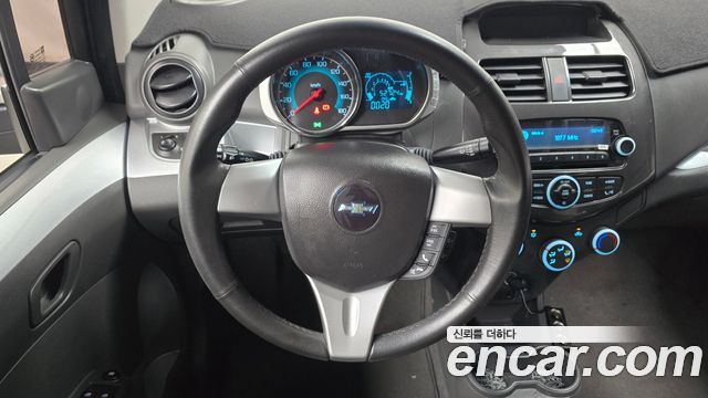 Chevrolet Spark LPG LT Standard 2014 — фото 12