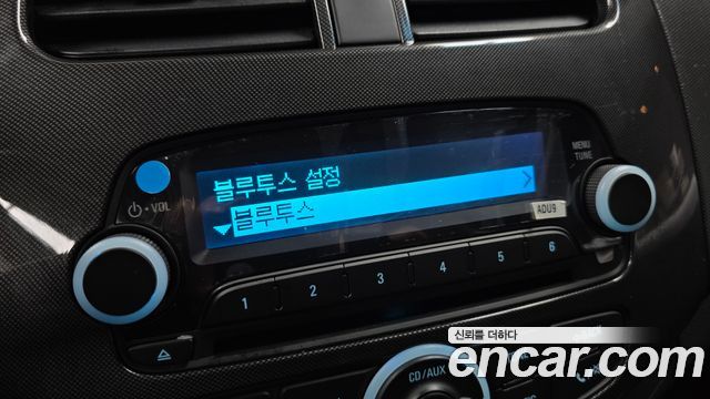 Chevrolet Spark LPG LT Standard 2014 — фото 15