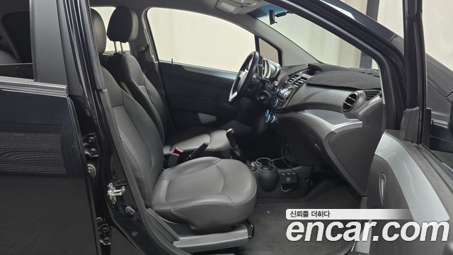 Chevrolet Spark LPG LT Standard 2014 — фото 26