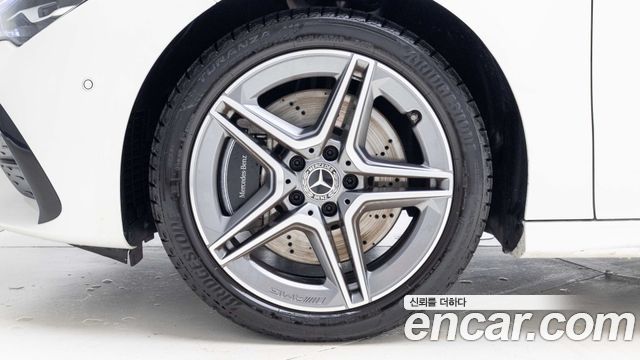 Mercedes-Benz CLA-Class (C118) CLA250 4MATIC 2026 — фото 5
