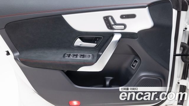 Mercedes-Benz CLA-Class (C118) CLA250 4MATIC 2026 — фото 18