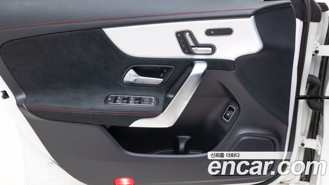 Mercedes-Benz CLA-Class (C118) CLA250 4MATIC 2026 — фото 20