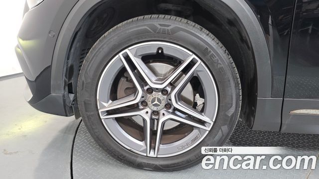 Mercedes-Benz GLA-Class (H247) GLA250 4MATIC 2023 — фото 5
