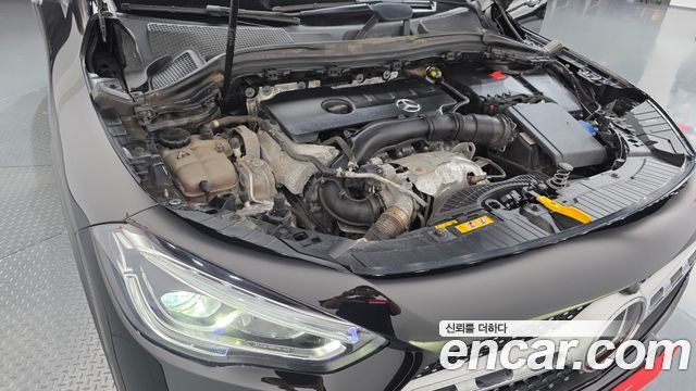 Mercedes-Benz GLA-Class (H247) GLA250 4MATIC 2023 — фото 6