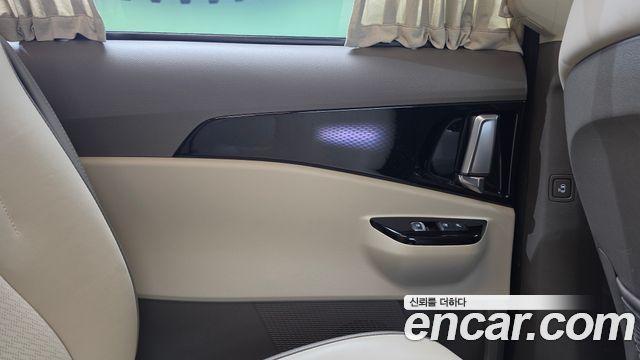 Kia Carnival (IV) Gasoline 9-Seater Hi-Limousine Signature 2023 — фото 25