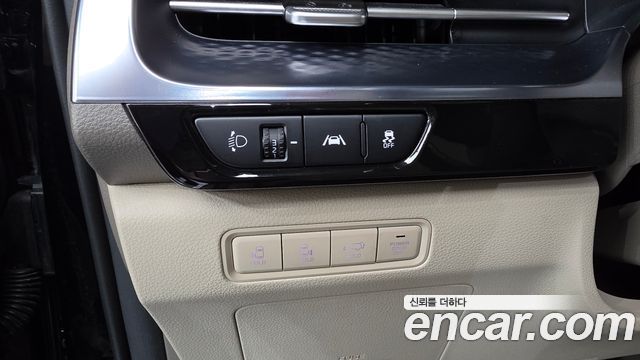 Kia Carnival (IV) Gasoline 9-Seater Hi-Limousine Signature 2023 — фото 30