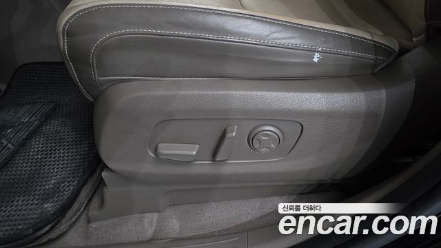 Kia Carnival (IV) Gasoline 9-Seater Hi-Limousine Signature 2023 — фото 31