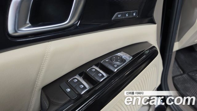 Kia Carnival (IV) Gasoline 9-Seater Hi-Limousine Signature 2023 — фото 43
