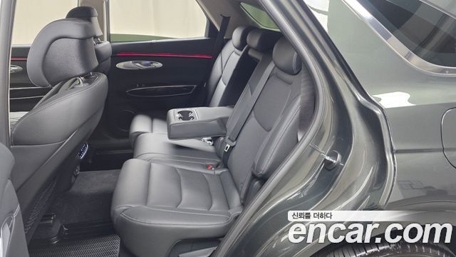 Genesis GV70 2.5T Gasoline AWD 2025 — фото 12