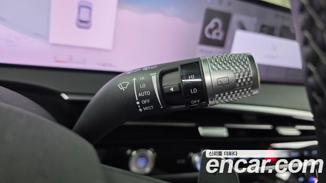 Genesis GV70 2.5T Gasoline AWD 2025 — фото 27