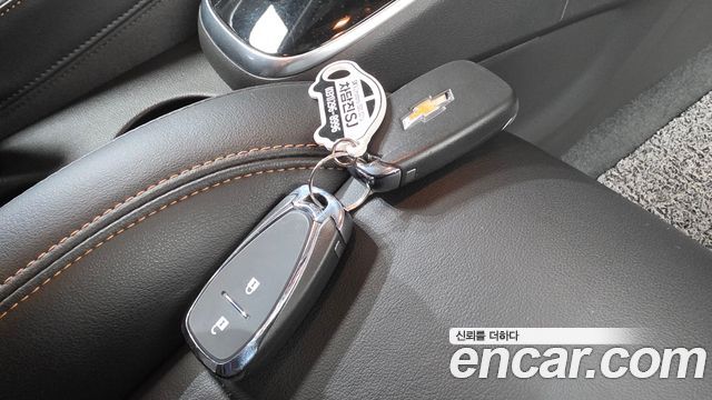 Chevrolet Trax 1.4 Premier 2020 — фото 14