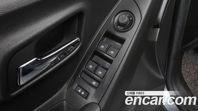 Chevrolet Trax 1.4 Premier 2020 — фото 28