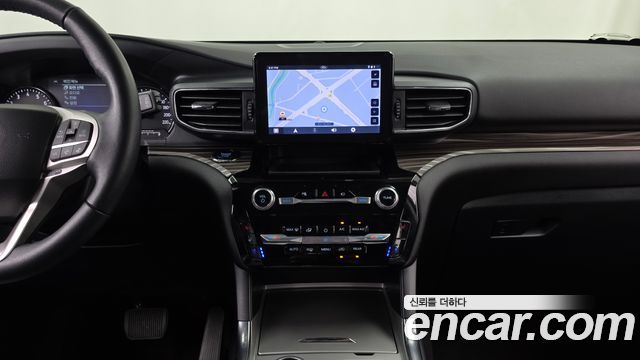 Ford Explorer (VI) 2.3 LimIted 4WD 2023 — фото 14