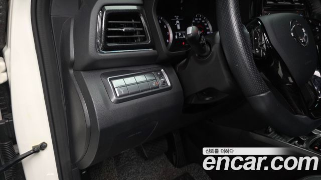 KG Mobility (SsangYong) Very New Tivoli Gasoline 1.5 2WD V5 2020 — фото 13