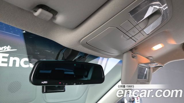 KG Mobility (SsangYong) Very New Tivoli Gasoline 1.5 2WD V5 2020 — фото 18