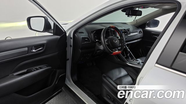 Renault Korea QM6 2.0 LPe LE 2WD 2023 — фото 10