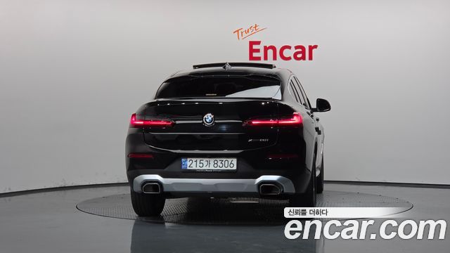 BMW X4 (G02) xDrive20i xLine 2024 — фото 4