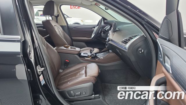 BMW X4 (G02) xDrive20i xLine 2024 — фото 11