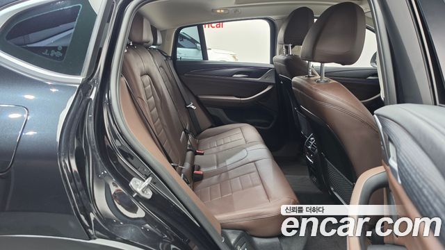 BMW X4 (G02) xDrive20i xLine 2024 — фото 12