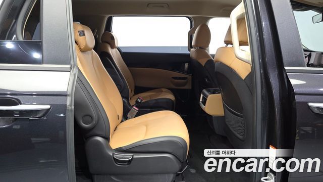 Kia Carnival (IV) Diesel 9-Seater Prestige 2021 — фото 11