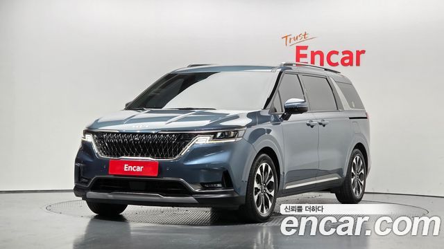 Kia Carnival (IV) Gasoline 9-Seater Signature 2023 — фото 1