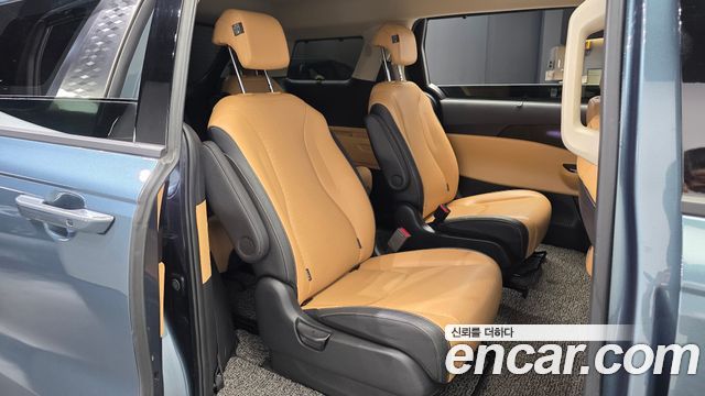 Kia Carnival (IV) Gasoline 9-Seater Signature 2023 — фото 12