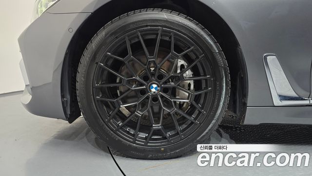 BMW 7 Series (G11) 740Li xDrive M Sport Package 2017 — фото 5