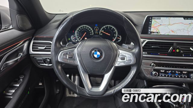 BMW 7 Series (G11) 740Li xDrive M Sport Package 2017 — фото 16