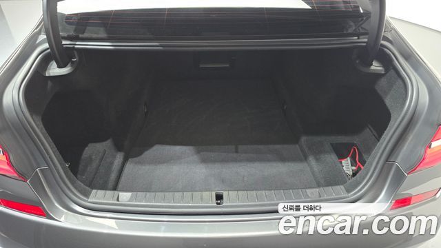 BMW 7 Series (G11) 740Li xDrive M Sport Package 2017 — фото 35