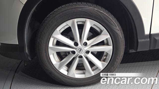 Nissan Qashqai (II) 1.6 SL 2016 — фото 5
