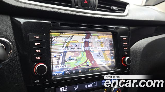 Nissan Qashqai (II) 1.6 SL 2016 — фото 16