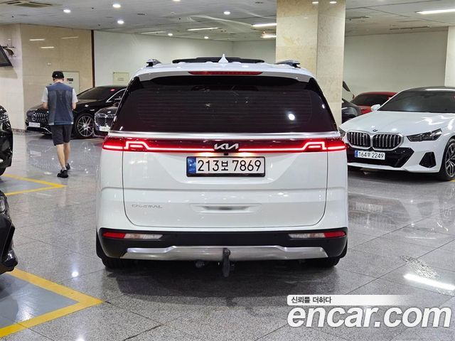 Kia Carnival (IV) Diesel 7-Seater Signature 2023 — фото 5