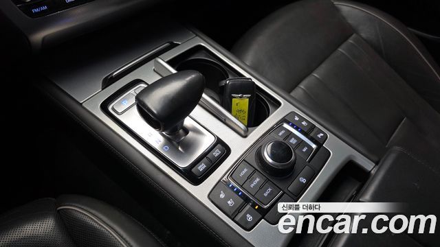 Genesis G80 3.3 GDI AWD Premium Luxury 2017 — фото 9