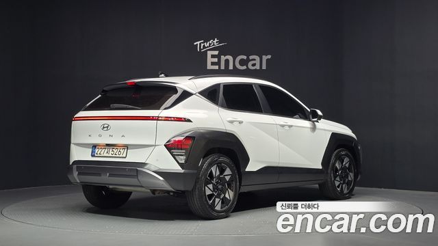 Hyundai Kona Hybrid (SX2) Inspiration 2023 — фото 2