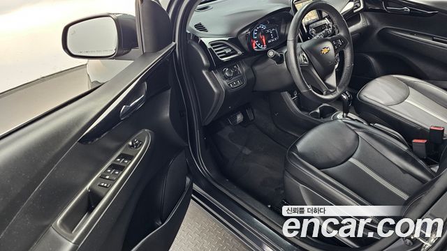 Chevrolet Spark Premier 2021 — фото 10