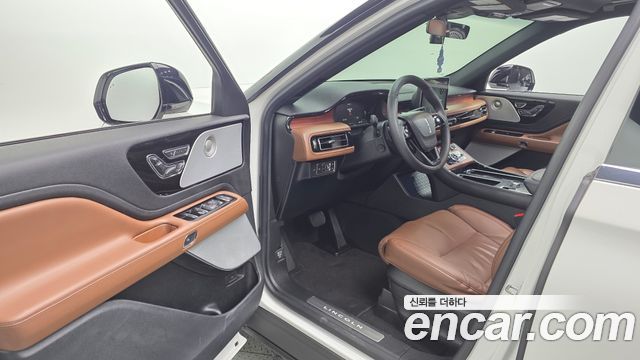 Lincoln Aviator (II) 3.0 Reserve  AWD 2022 — фото 10