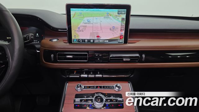 Lincoln Aviator (II) 3.0 Reserve  AWD 2022 — фото 13