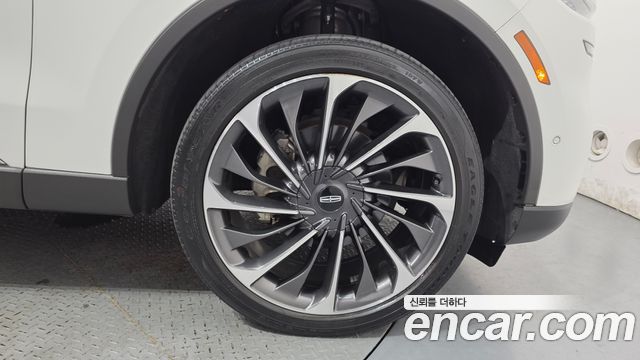 Lincoln Aviator (II) 3.0 Reserve  AWD 2022 — фото 21