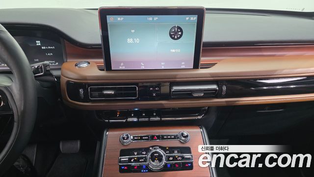 Lincoln Aviator (II) 3.0 Reserve  AWD 2022 — фото 32