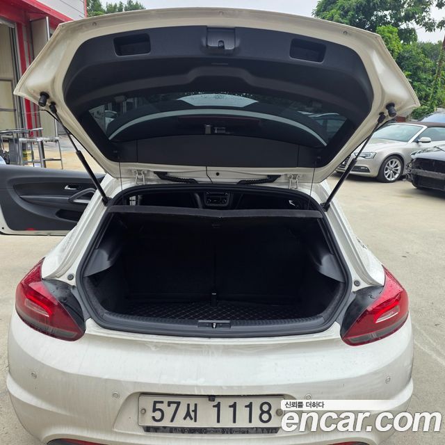 Volkswagen Scirocco 2.0 TDI R-Line 2012 — фото 19