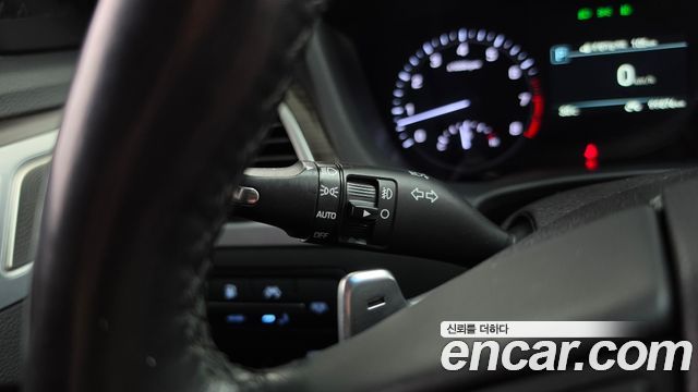 Genesis G80 3.3 GDI Premium Luxury 2017 — фото 34