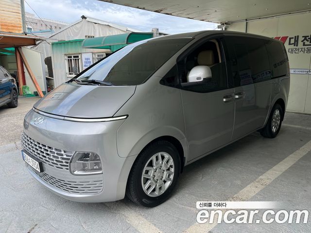 Hyundai Staria Cargo 5-Seater Modern 2022 — фото 3