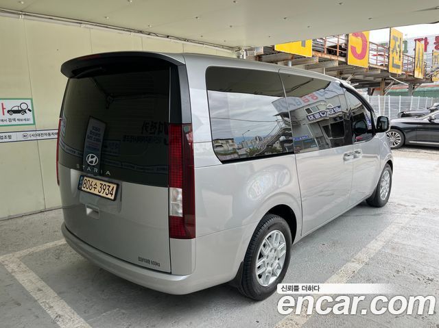 Hyundai Staria Cargo 5-Seater Modern 2022 — фото 6