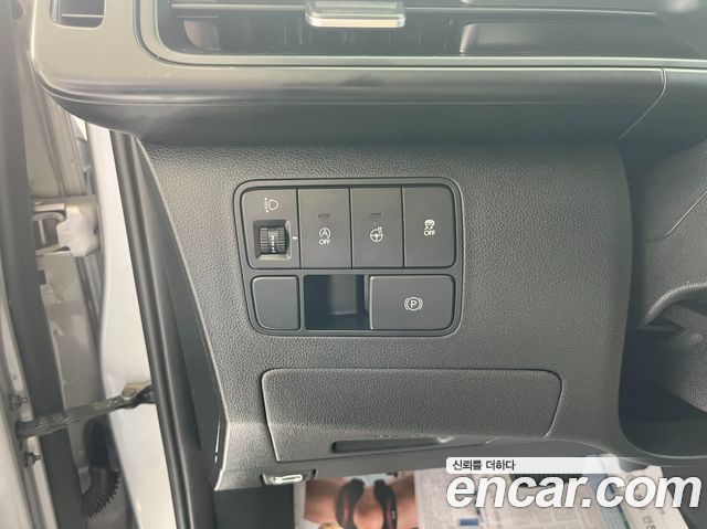Hyundai Staria Cargo 5-Seater Modern 2022 — фото 21