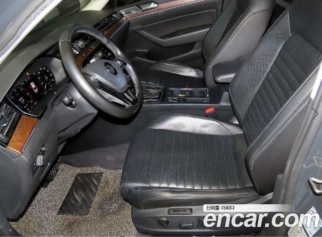 Volkswagen Passat GT (B8) 2.0 TDI 4Motion Prestige 2018 — фото 6